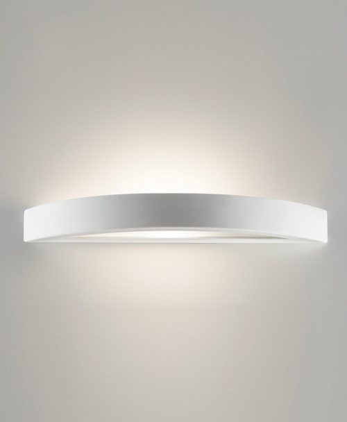 9010 Art. 8042: applique parete da Vegliolux, un marchio del gruppo Idrocentro, gli specialisti di illuminazione e elettroforniture. Acquista nei nostri punti vendita di Piemonte, Liguria, Lombardia e Valle d'Aosta