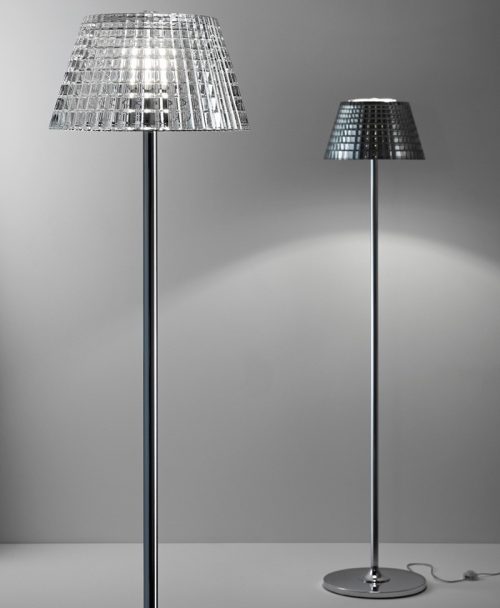 Fabbian Flow D87 C02: lampada da pavimento da Vegliolux, un marchio del gruppo Idrocentro, gli specialisti di illuminazione e elettroforniture. Acquista nei nostri punti vendita di Piemonte, Liguria, Lombardia e Valle d'Aosta