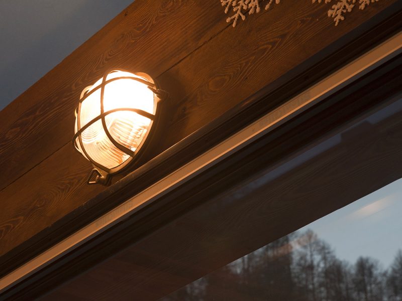 Vegliolux, un marchio del gruppo Idrocentro ha progettato le soluzioni luminose per Harald's Ski restaurant