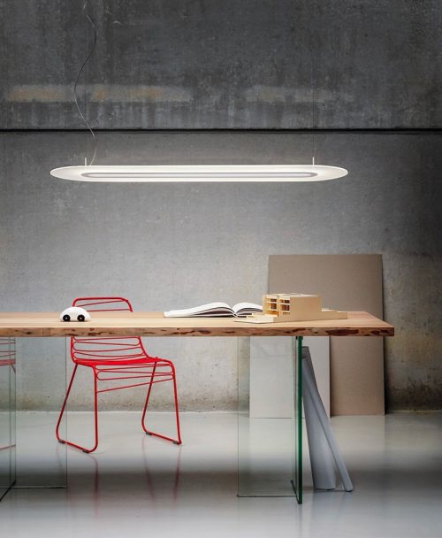 Linea Light Opti-line: lampadario led soffitto sospensione da Vegliolux, un marchio del gruppo Idrocentro, gli specialisti di illuminazione e elettroforniture. Acquista nei nostri punti vendita di Piemonte, Liguria, Lombardia e Valle d'Aosta