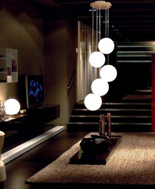 Lumen Center Italia Iceglobe Mini Bubble: lampadario sospensione soffitto da Vegliolux, un marchio del gruppo Idrocentro, gli specialisti di illuminazione e elettroforniture. Acquista nei nostri punti vendita di Piemonte, Liguria, Lombardia e Valle d'Aosta