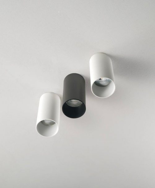 Oty Light POP P02: faretti da soffitto da Vegliolux, un marchio del gruppo Idrocentro, gli specialisti di illuminazione e elettroforniture. Acquista nei nostri punti vendita di Piemonte, Liguria, Lombardia e Valle d'Aosta