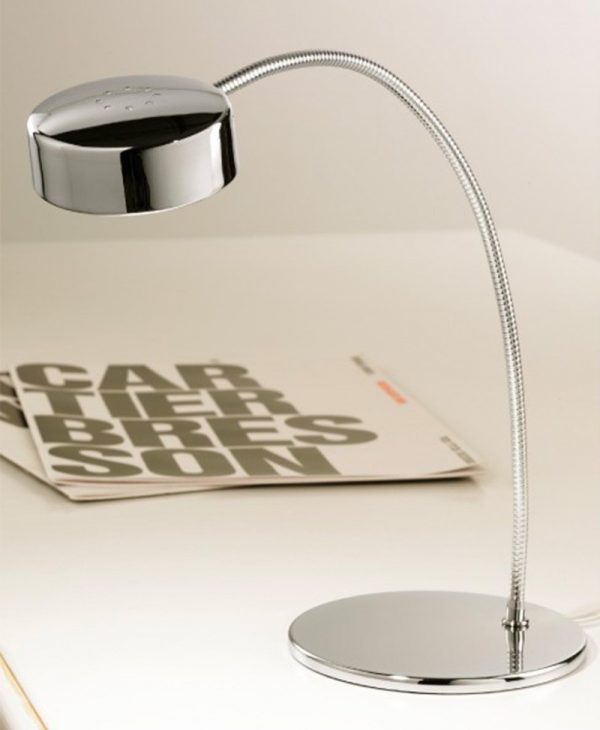 Vesoi Leggoflex: la lampada da tavolo è disponibile da Vegliolux, un marchio del gruppo Idrocentro, il meglio dell'illuminazione Genova