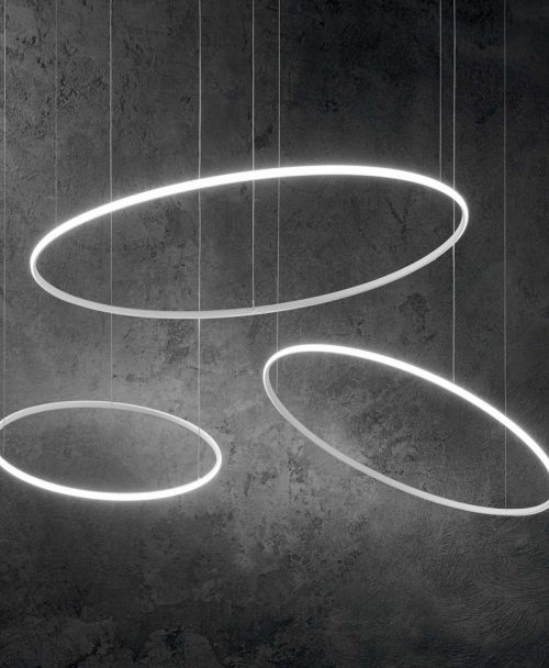 Ideal Lux Hulahoop: sospensione Torino nei quattro punti vendita di Vegliolux, un marchio del gruppo Idrocentro